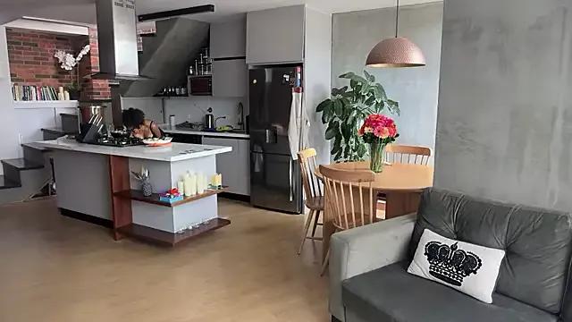 illaroom from StripChat