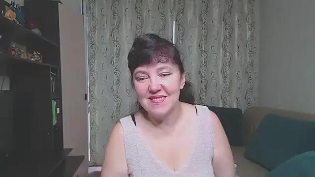 Illusionq from StripChat