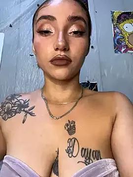 IM_MAYA from StripChat