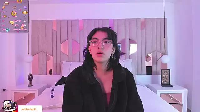 Im_Molly_Angel from StripChat