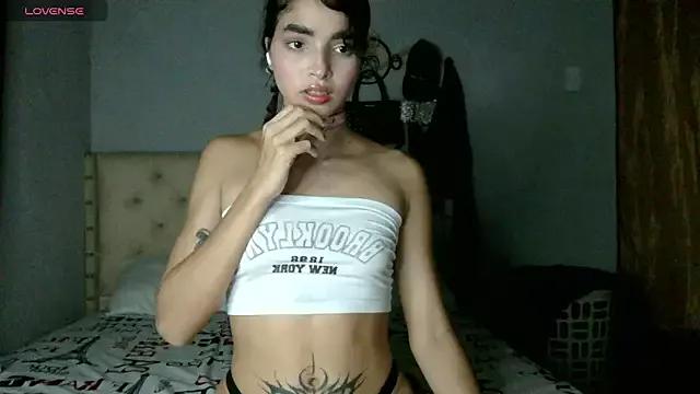 Dirty chat webcam: explore liveshows with versed models, from laying bare to fetishes, in a variety of sexy free adult webcams.