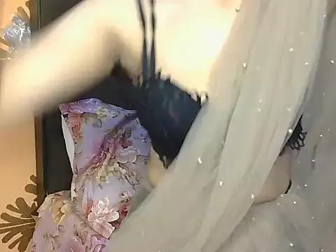 imaila18 from StripChat