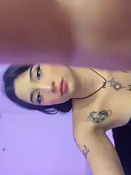 ImEmily444 from StripChat