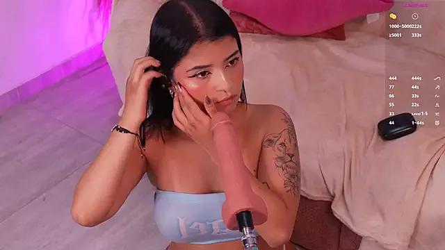 imlissie from StripChat