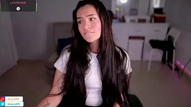 ImLui_lu from StripChat is Freechat