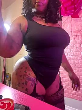 immona from StripChat