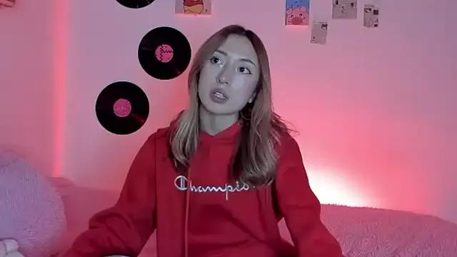 Dirty chat webcam: explore liveshows with versed models, from laying bare to fetishes, in a variety of sexy free adult webcams.