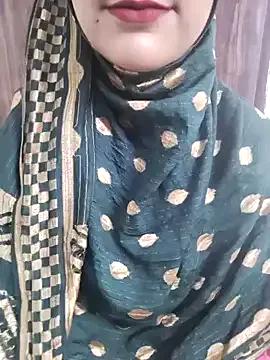 Indian-Aleena from StripChat is Freechat