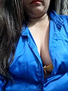 indian-hotmilfs from StripChat is Freechat