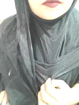 Indian-Nazia from StripChat