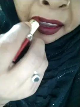 Indian-Nazia from StripChat