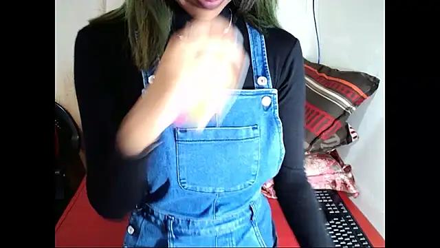 Indian_Mia00 from StripChat