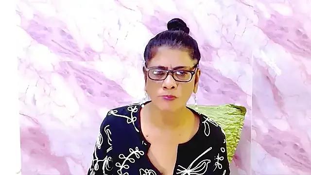 IndianAllure from StripChat