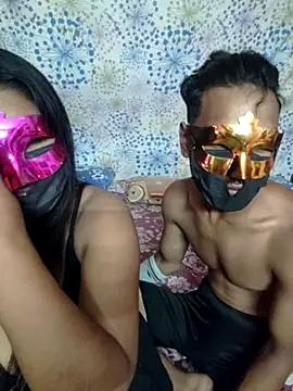 Indiancouplehub from StripChat