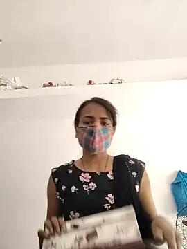 indiancute43 from StripChat