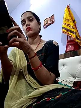 indiandesilive from StripChat