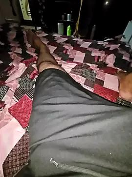 indianhotwife639 from StripChat