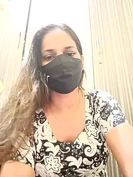 indianliza from StripChat
