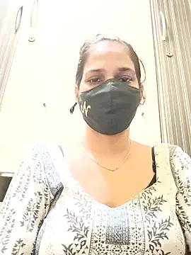 indianliza from StripChat