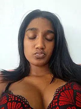indianpink_lips from StripChat