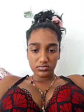 indianpink_lips from StripChat