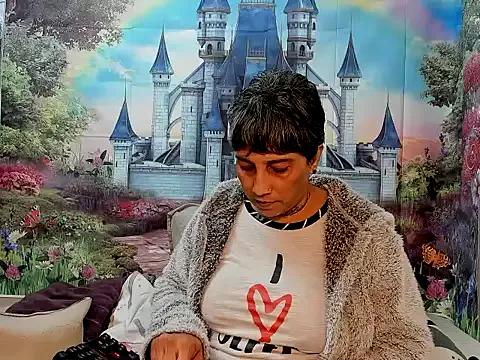 indianroxy from StripChat