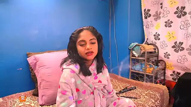 indiansumaya from StripChat