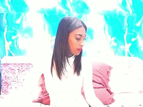 indiansunglaze4u69 from StripChat