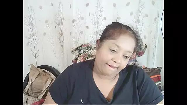 Indiantasha from StripChat