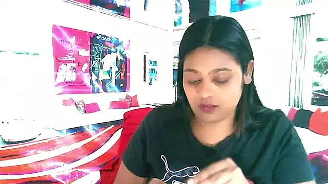 Photos of IndianYummy from StripChat is Freechat