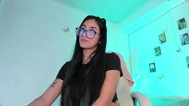 ineedmydaddy_ from StripChat