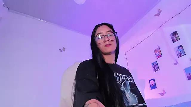 ineedmydaddy_ from StripChat