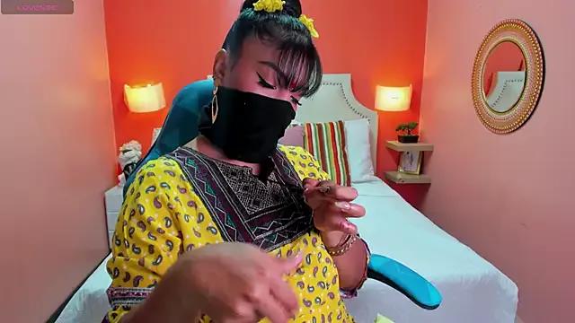 Iniya_Parul from StripChat