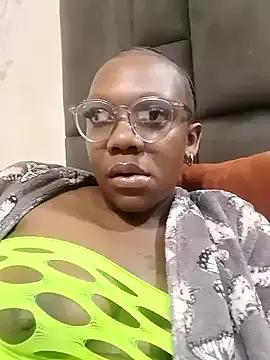 InoccentSlut from StripChat is Freechat