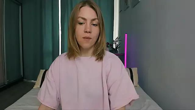 InsatiableFoxX webcams show profile image 
