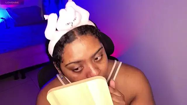 iridesa- from StripChat