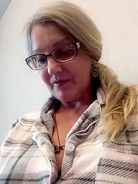 irinamaux from StripChat