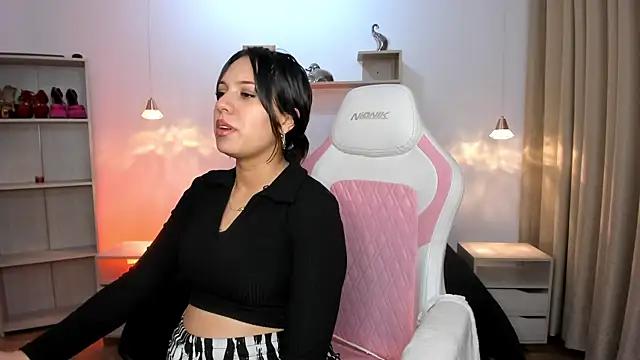 Irinna__C from StripChat