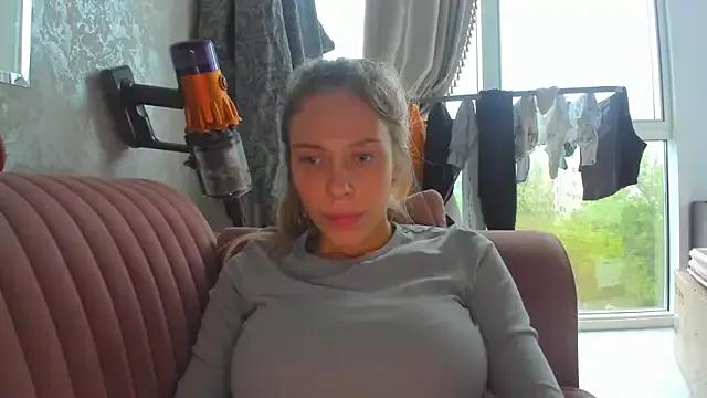 Iris_cherry from StripChat