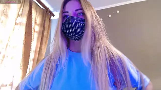 Iris_lave from StripChat is Freechat
