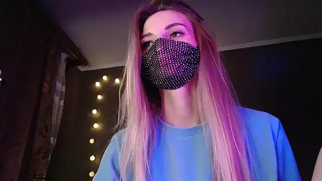 Iris_lave from StripChat