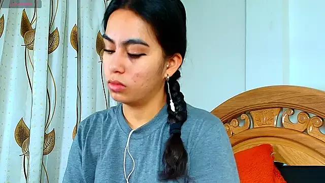 iris_mandarine from StripChat