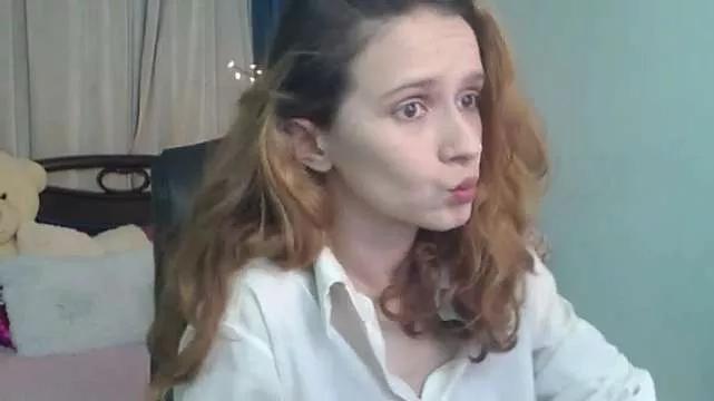 iris_nikhols from StripChat
