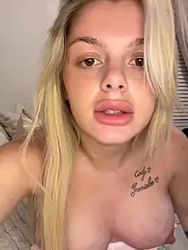 Irish_BarbieMilfx from StripChat