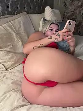 Irish_BarbieX from StripChat