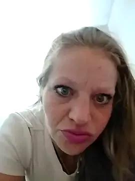 IrishGoddess69247 from StripChat