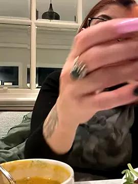IrishmilfAnna from StripChat
