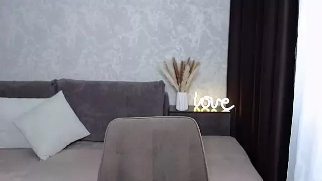IrisJones from StripChat is Freechat
