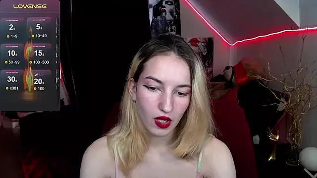 IrisPorter from StripChat
