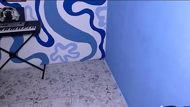 IrisSmil3 from StripChat